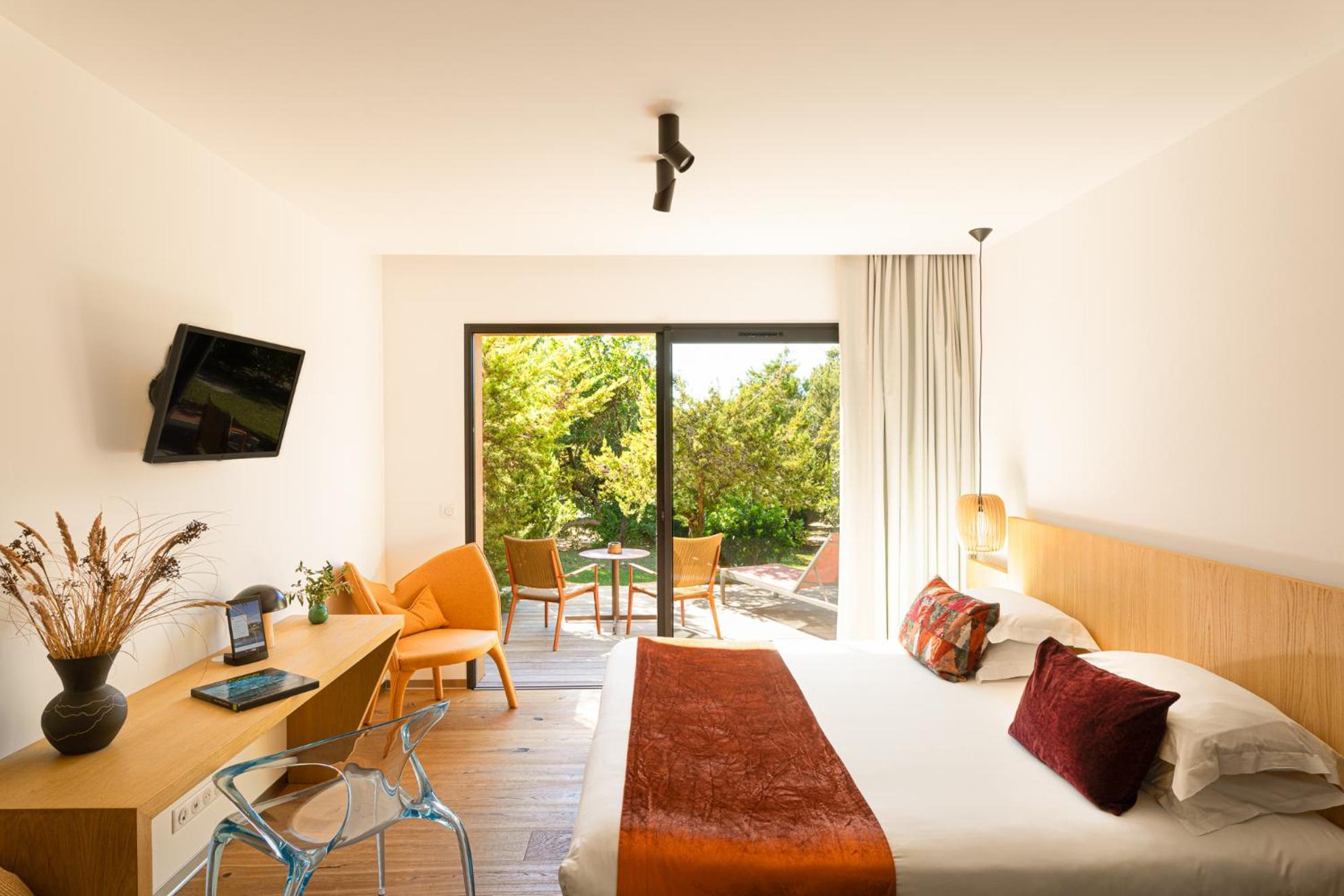 Hotel & Spa Version Maquis Citadelle Бонифачо Экстерьер фото